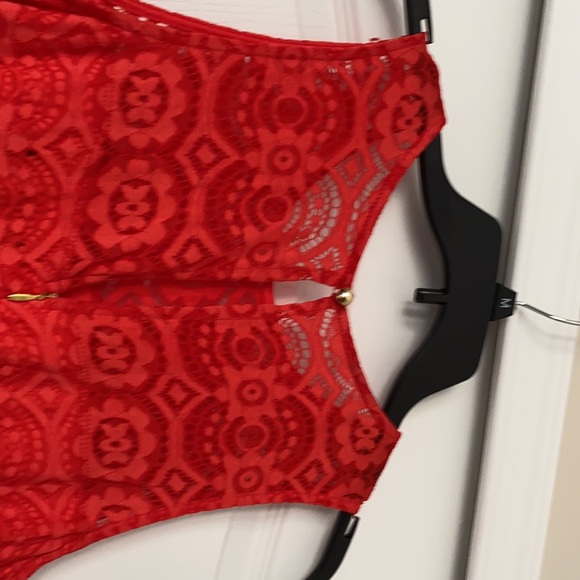 Lace sleeveless dress - Picture 5 of 6